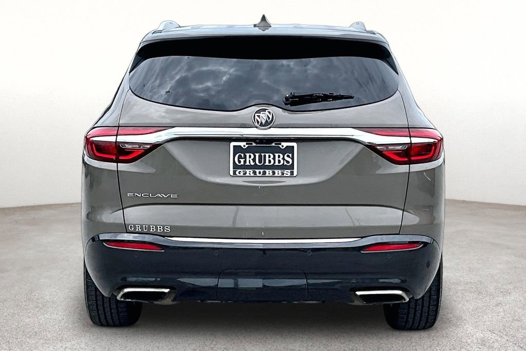 Used 2020 Buick Enclave Premium w/ Surround and Sites Package FWD image 5