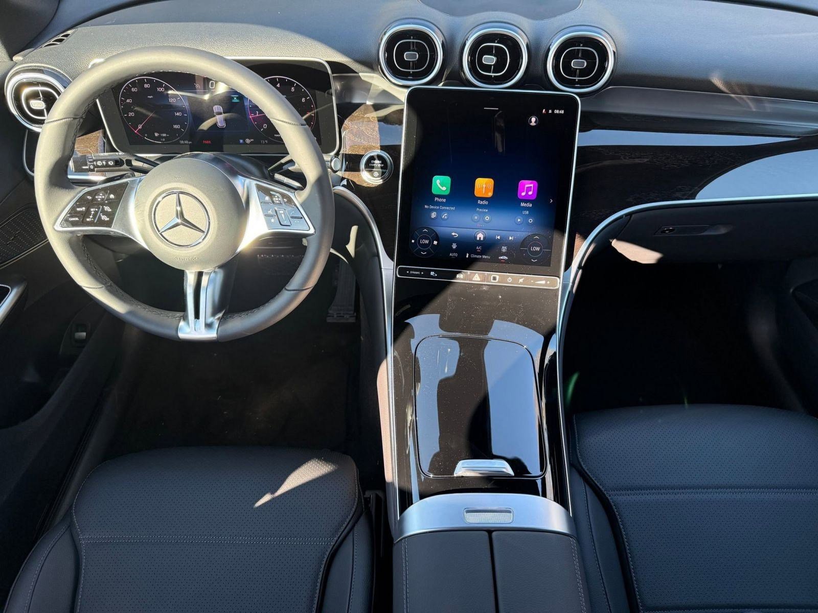 New 2026 Mercedes-Benz GLC 300 image 23