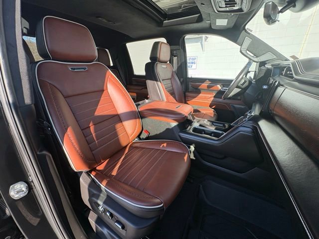 Used 2024 GMC Sierra 2500 Denali Ultimate image 32