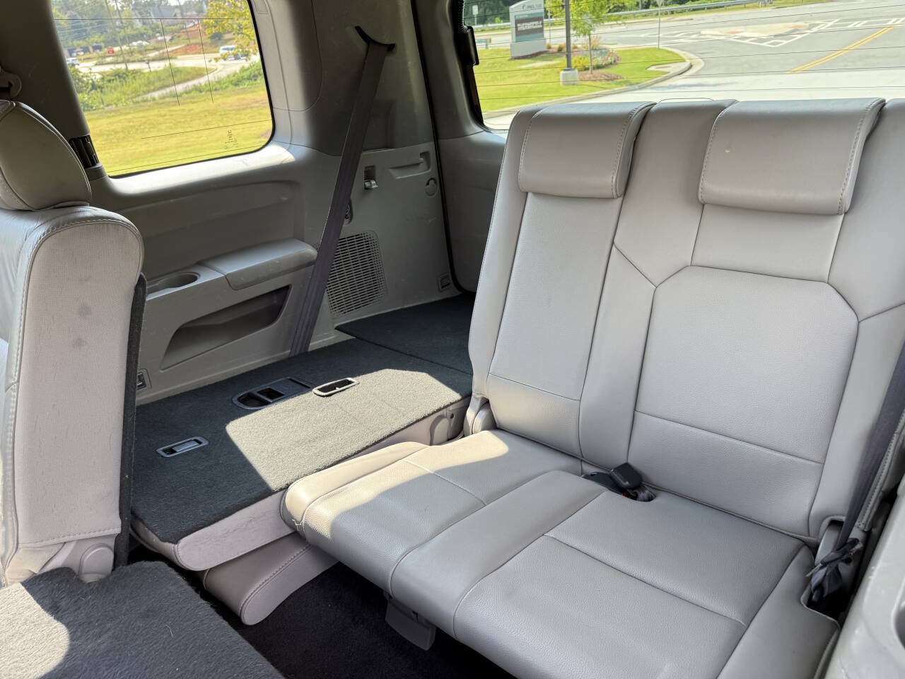 Used 2011 Honda Pilot EX-L image 10