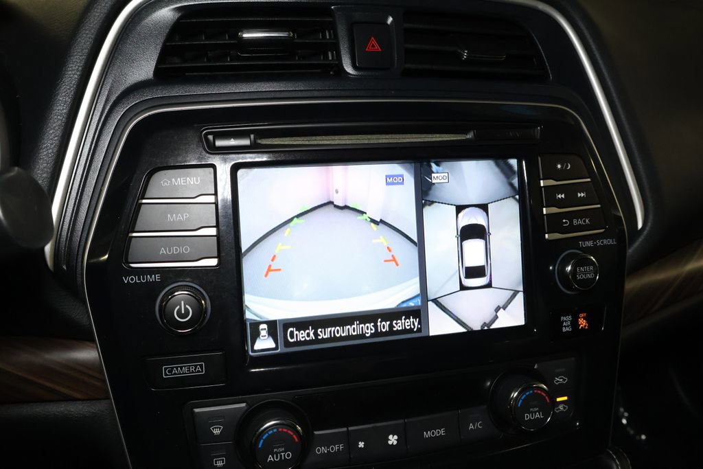 Used 2017 Nissan Maxima Platinum w/ Interior Lighting Package image 29