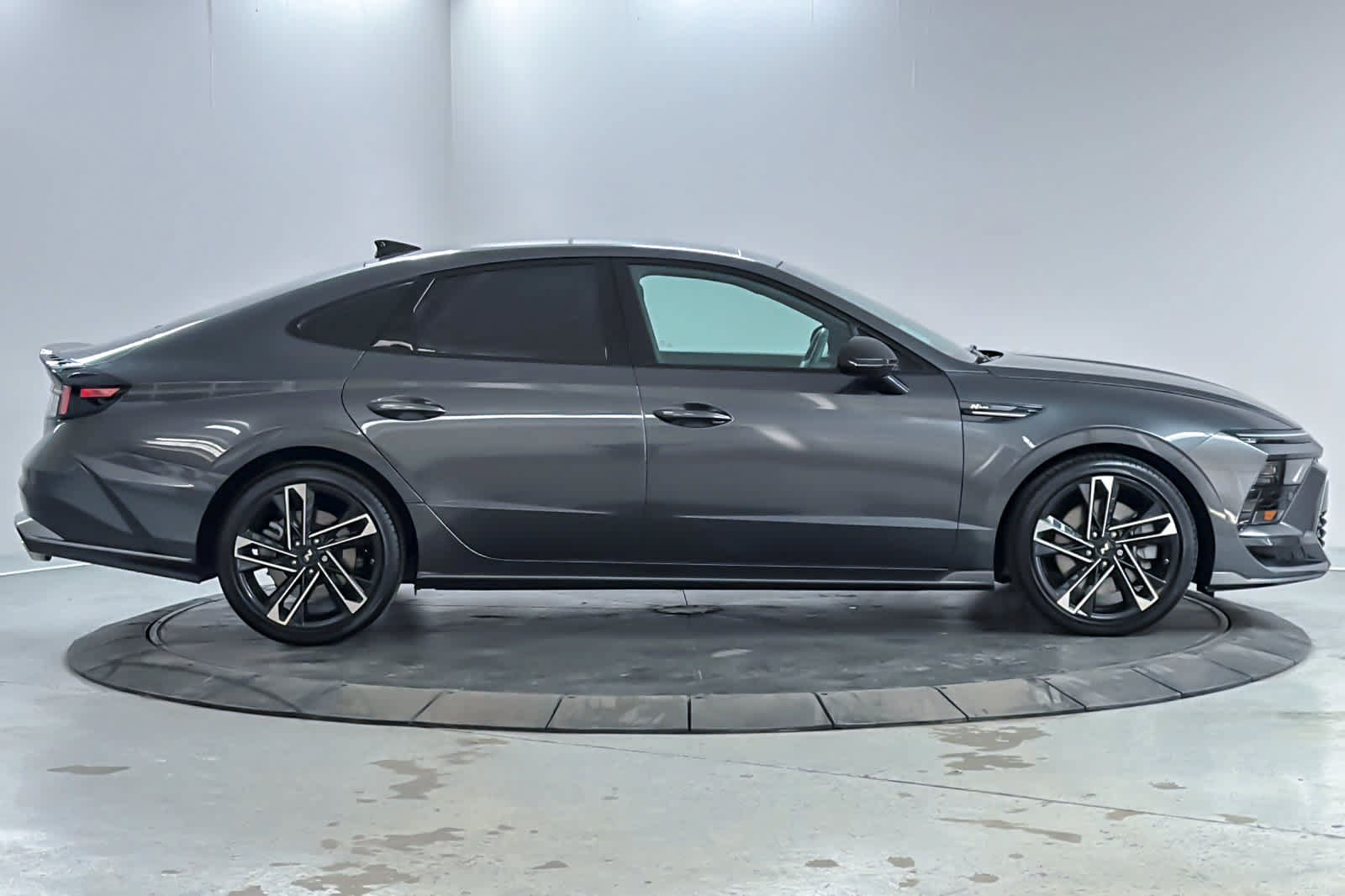Used 2024 Hyundai Sonata N Line FWD image 8