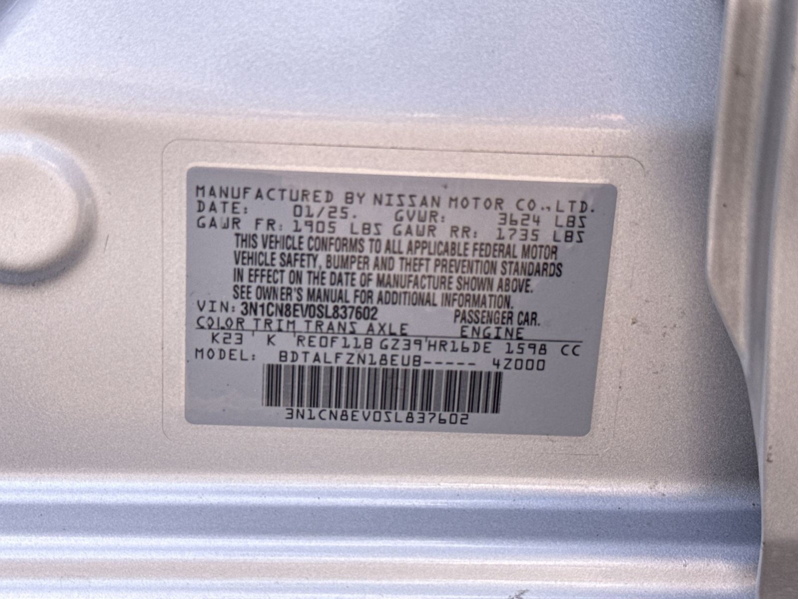 Used 2025 Nissan Versa SV FWD image 30