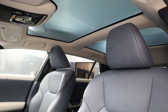 Used 2023 Lexus RZ 450e Premium w/ Technology Package image 23