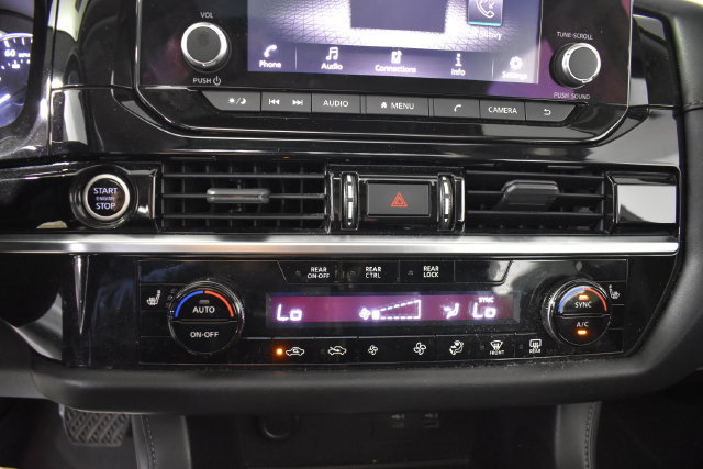 Used 2022 Nissan Pathfinder SV w/ SV Premium Package AWD/4WD image 18
