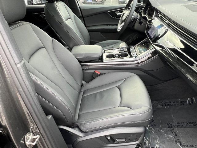 Certified 2025 Audi Q7 2.0T Premium Plus w/ Premium Plus Package image 12