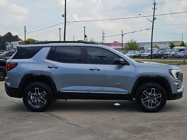 Used 2026 GMC Terrain AT4 w/ Convenience Package III AWD/4WD image 4