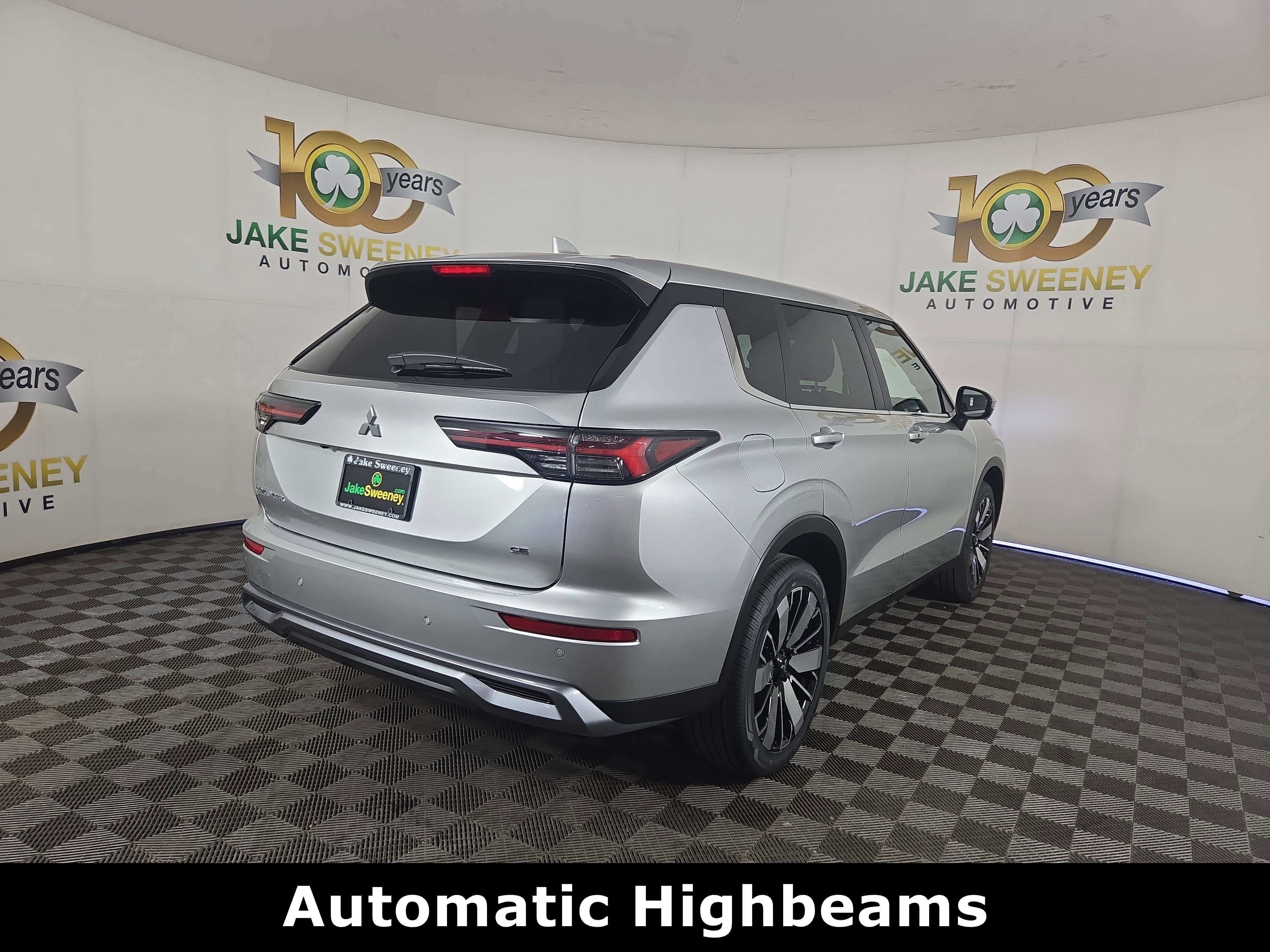 New 2026 Mitsubishi Outlander SE FWD image 7