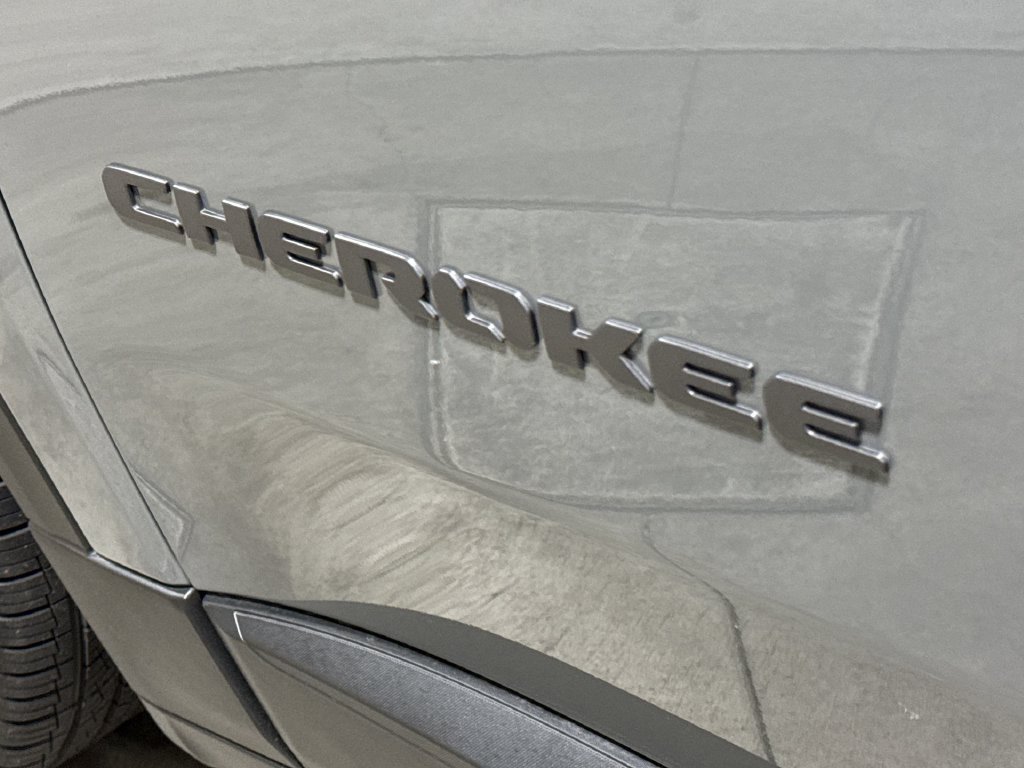 New 2026 Jeep Cherokee Laredo AWD/4WD image 25