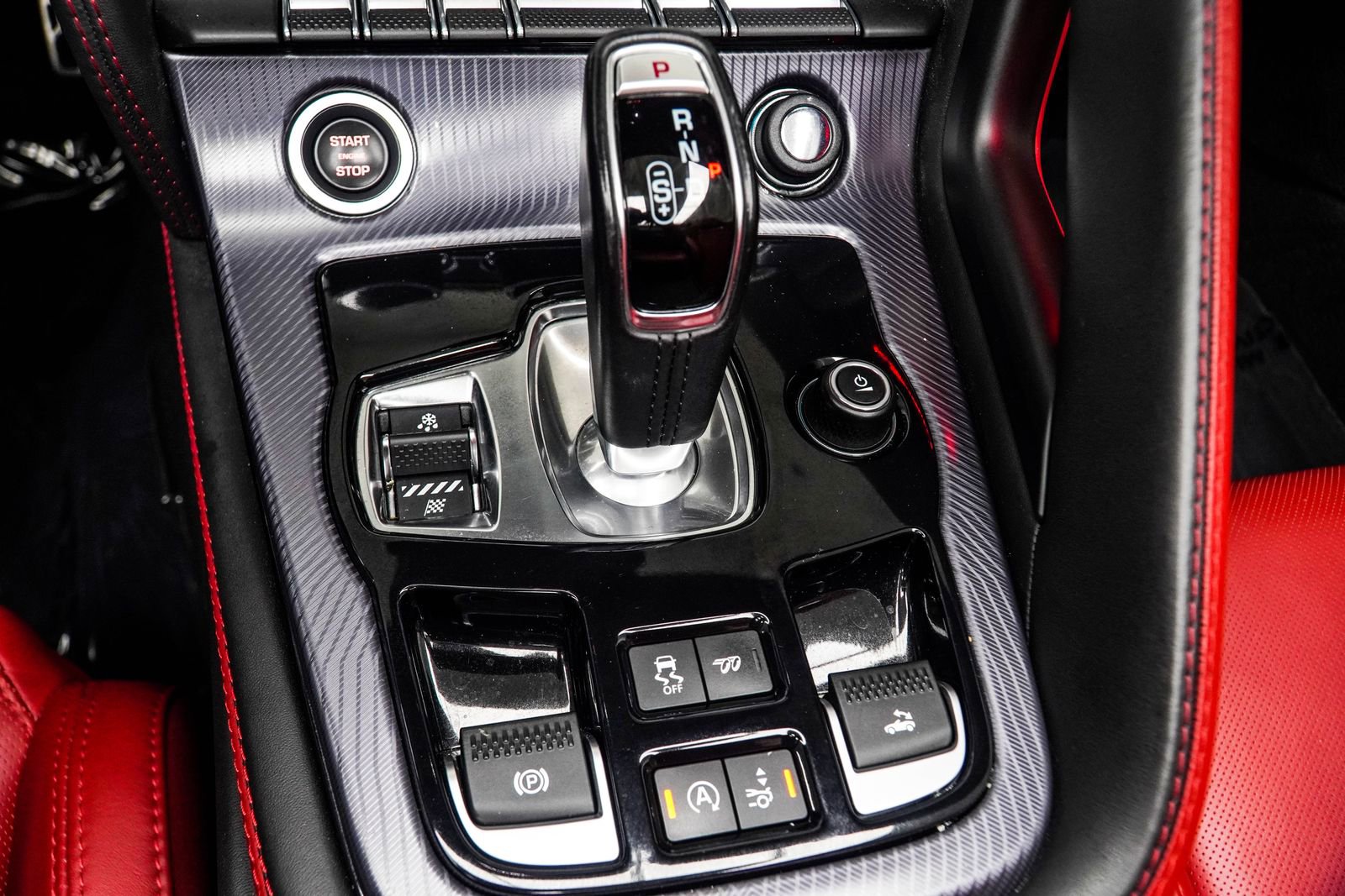 Used 2023 Jaguar F-TYPE R-Dynamic AWD/4WD image 22