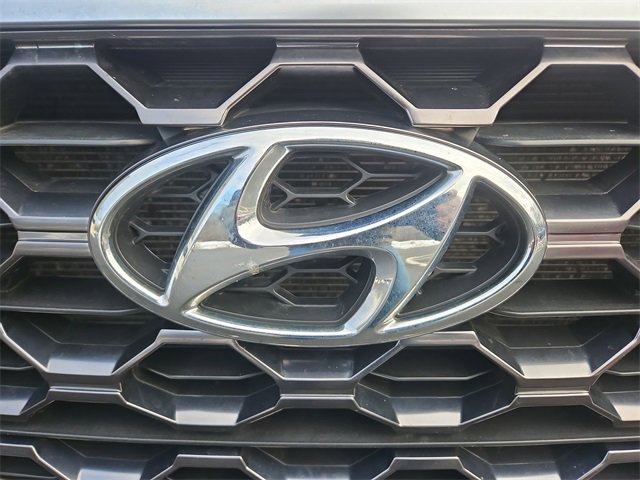 Used 2020 Hyundai Santa Fe SE w/ Cargo Package image 28