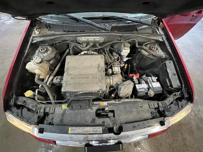 Used 2011 Ford Escape Limited image 35