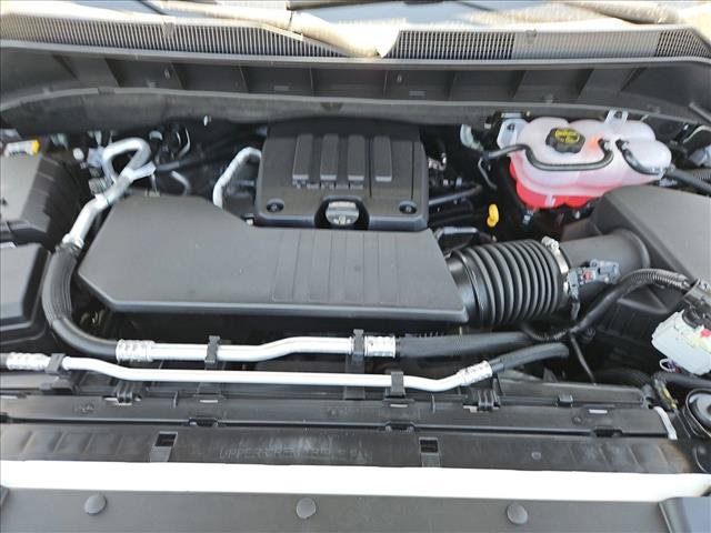 New 2026 Chevrolet Silverado 1500 Custom RWD image 16
