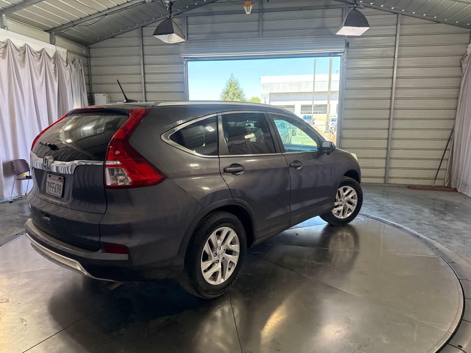 Used 2015 Honda CR-V EX-L image 4