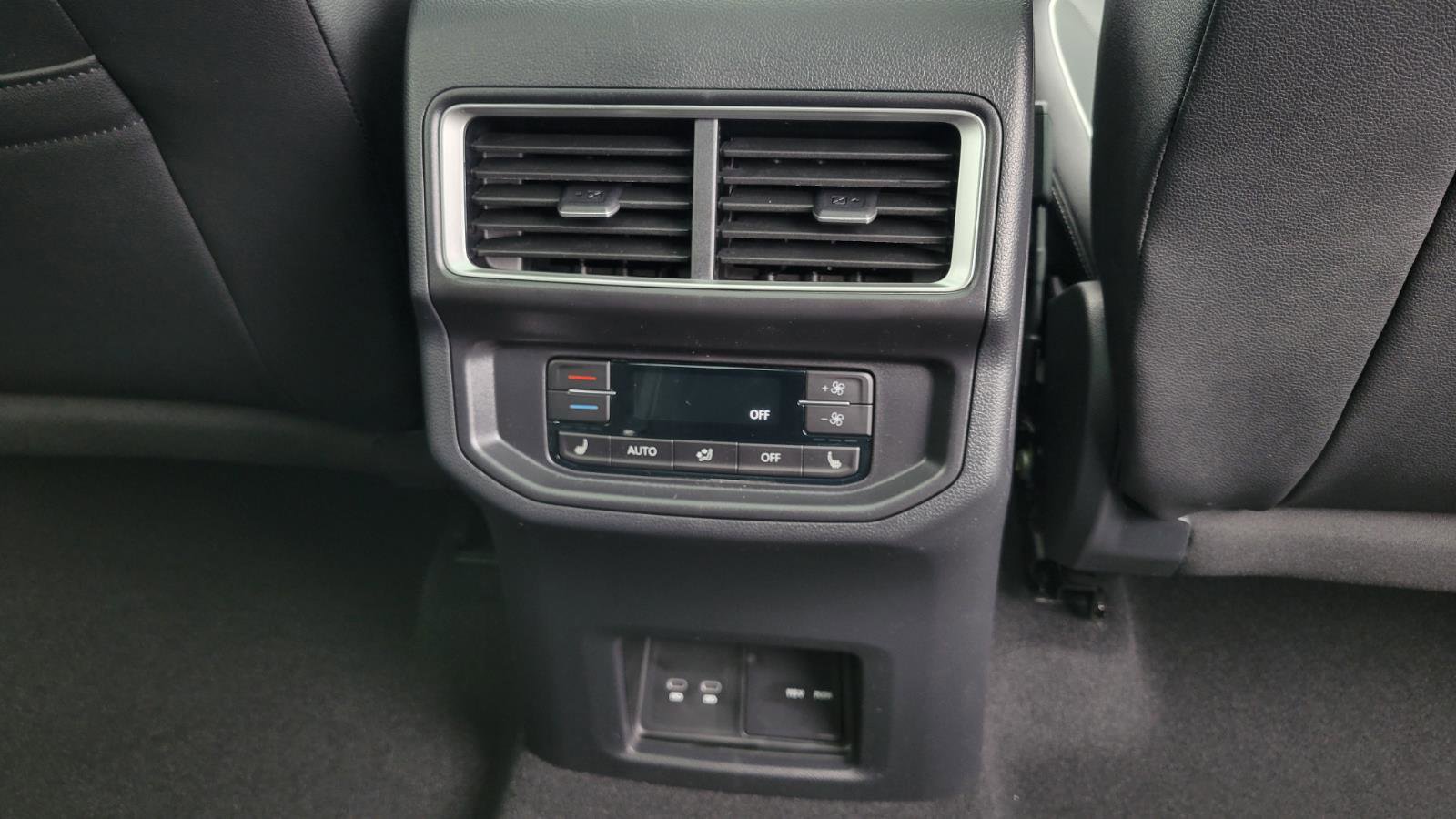 New 2026 Volkswagen Atlas SEL Premium R-Line image 52