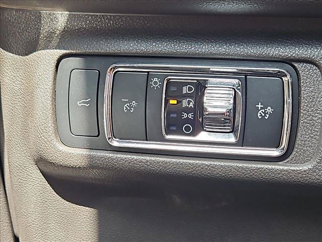 Used 2020 Lincoln Corsair FWD image 17
