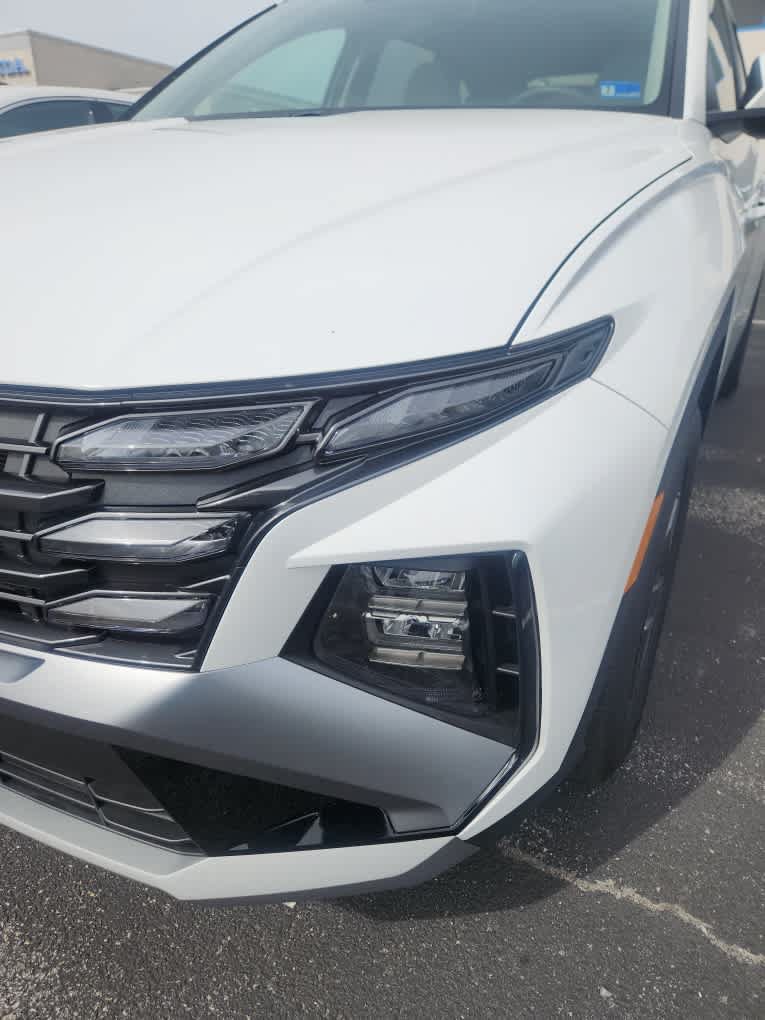 Used 2025 Hyundai Tucson SEL FWD image 17