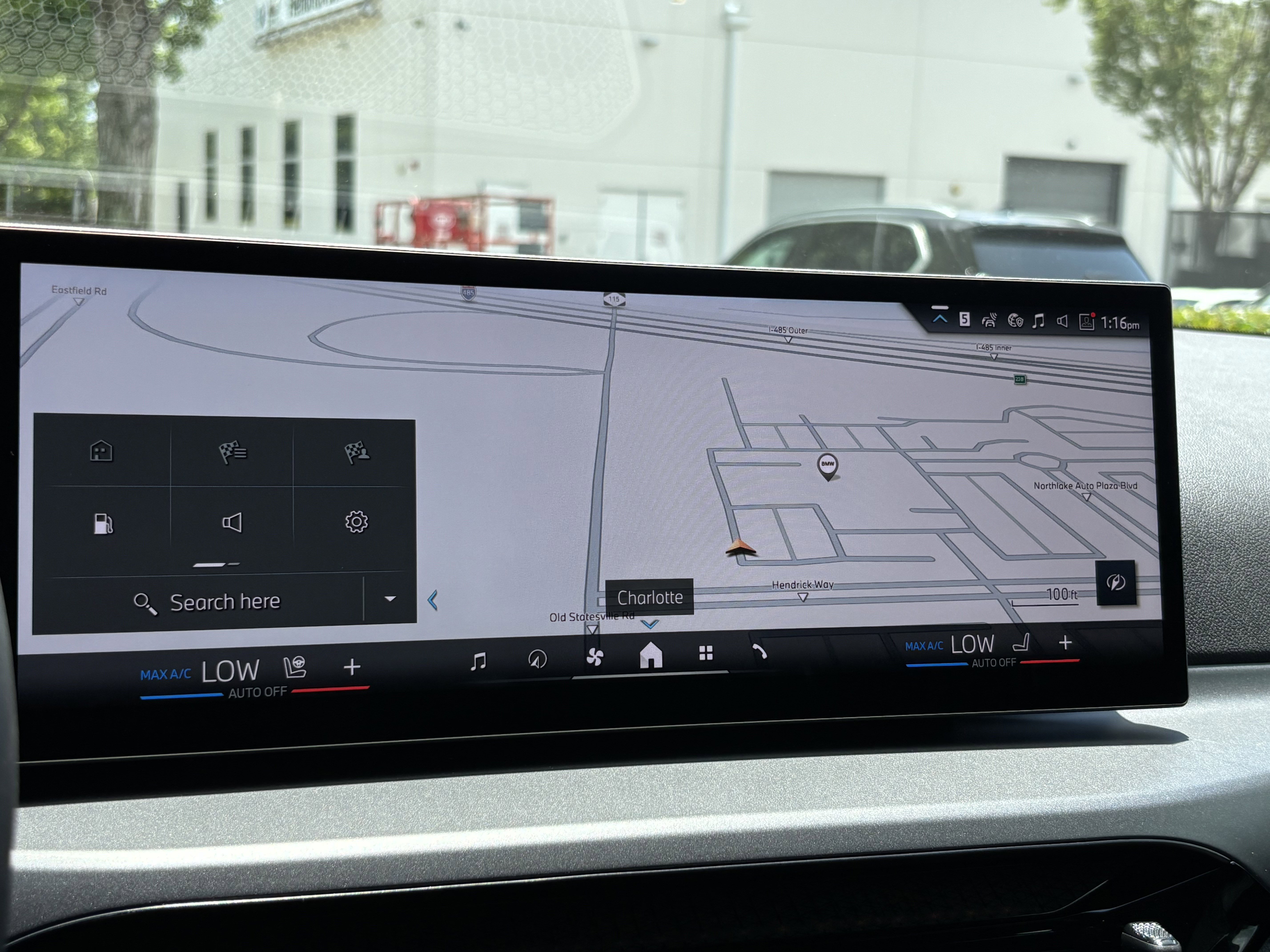 Used 2025 BMW 230i xDrive Coupe w/ Convenience Package image 28