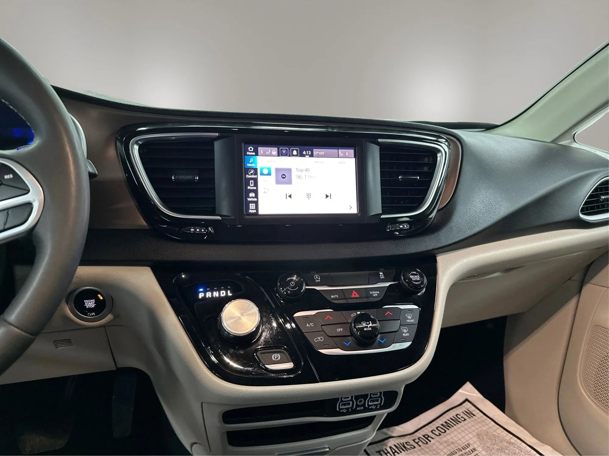 Used 2024 Chrysler Voyager LX image 14