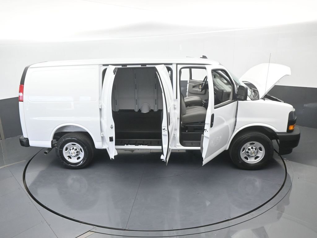 New 2025 Chevrolet Express 2500 w/ Driver Convenience Package image 64