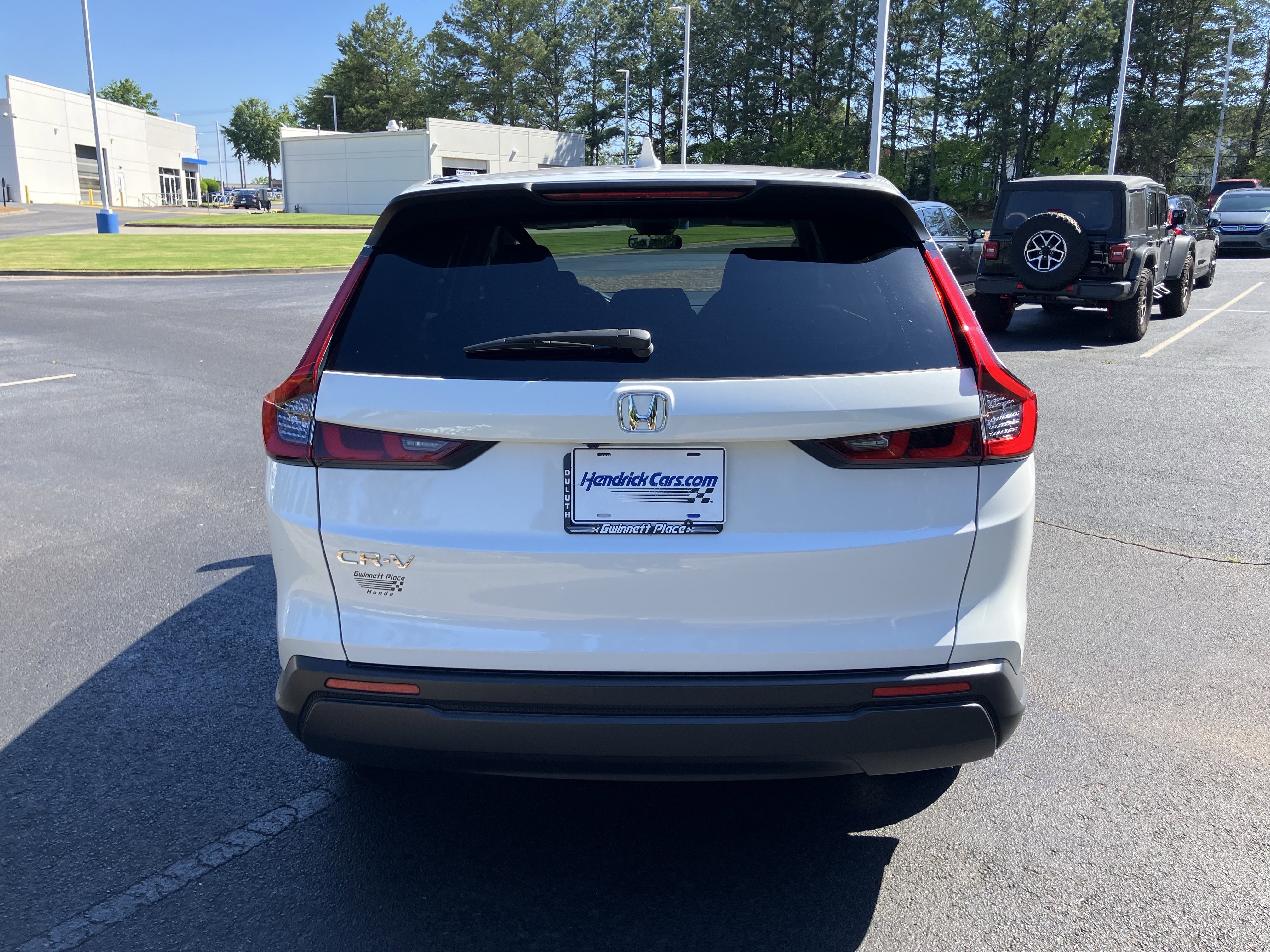 Used 2023 Honda CR-V EX image 8