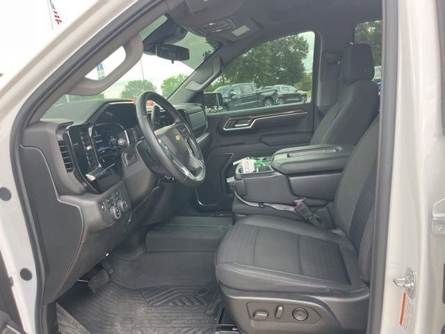 Used 2025 Chevrolet Silverado 1500 LT w/ Z71 Off-Road Package AWD/4WD image 15