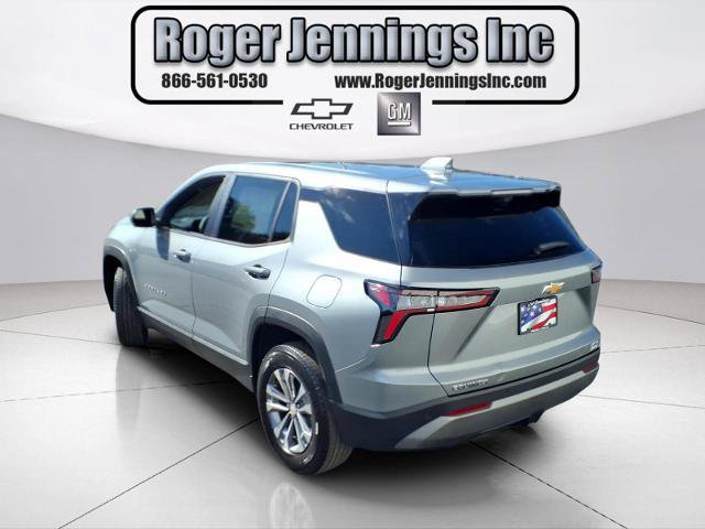 Used 2027 Chevrolet Equinox LT w/ Convenience Package II FWD image 3