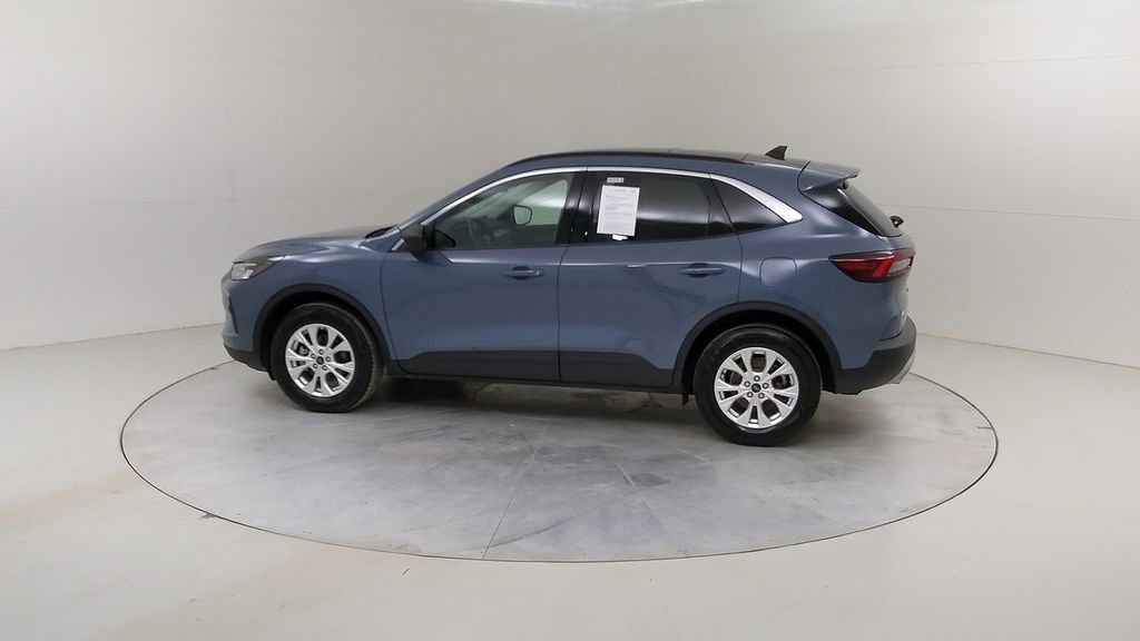 Certified 2023 Ford Escape Active image 18