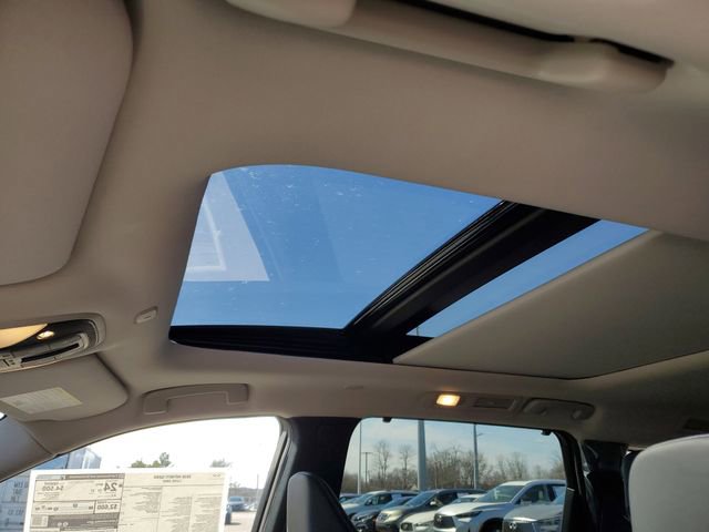 New 2026 INFINITI QX60 Luxe w/ Family Package image 20