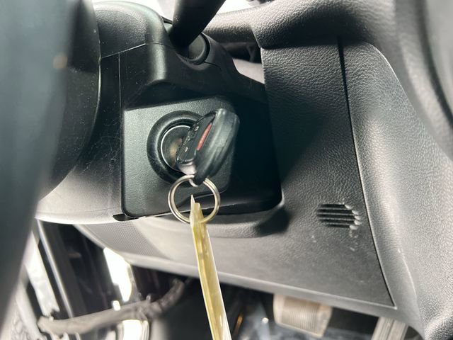 Used 2018 Jeep Wrangler Unlimited Sahara image 17