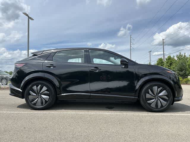 Used 2024 Nissan Ariya AWD image 3