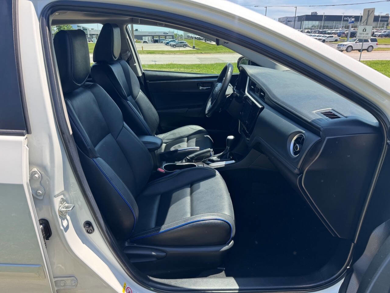 Used 2018 Toyota Corolla XSE w/ Body Protection Package FWD image 14
