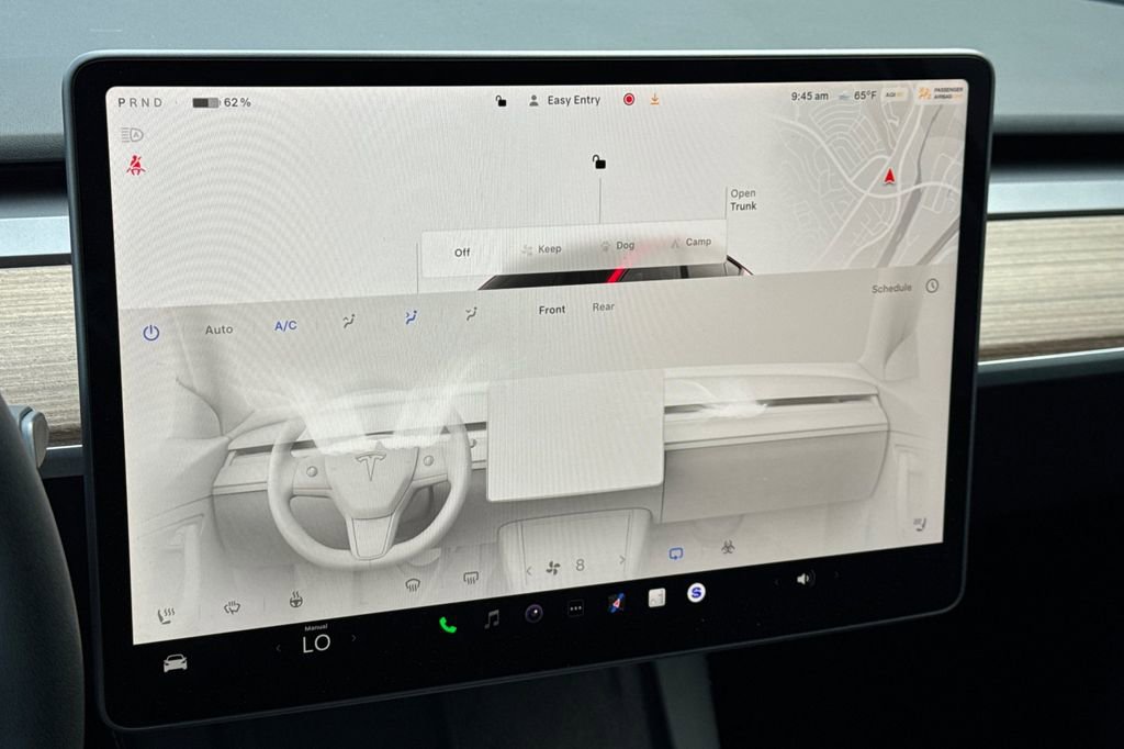 Used 2024 Tesla Model Y 2WD image 25