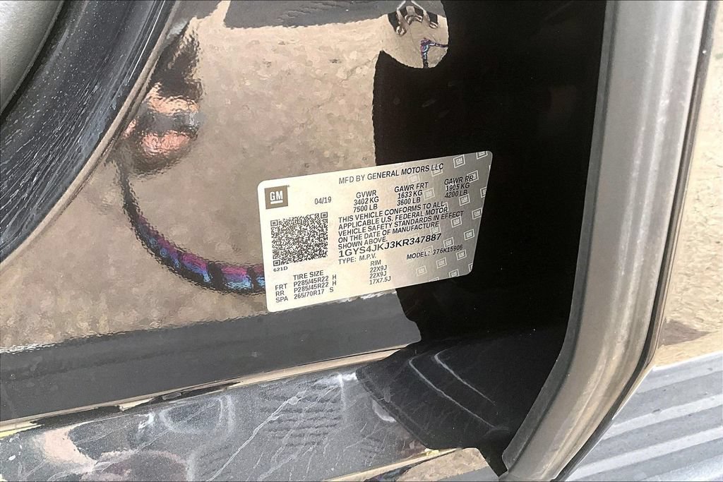 Used 2019 Cadillac Escalade ESV Premium Luxury w/ LPO, Escalade Noir Package AWD/4WD image 34