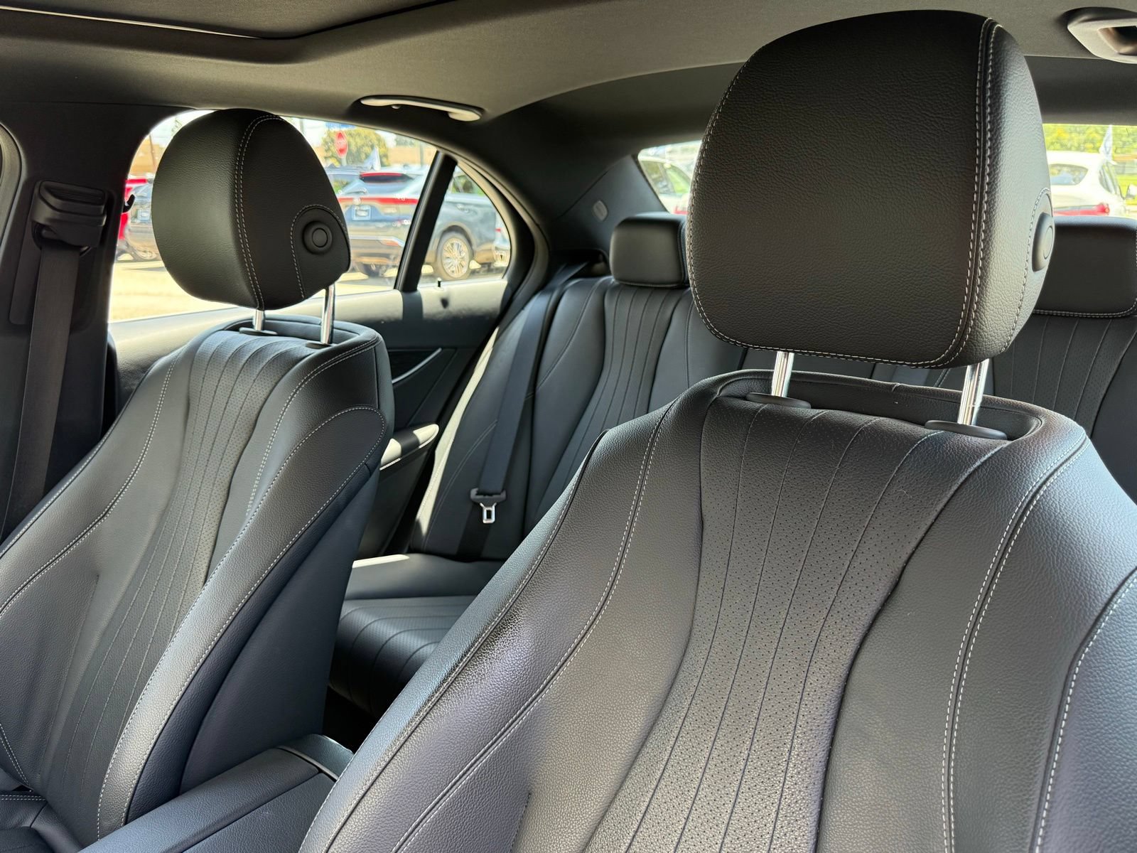 Used 2023 Mercedes-Benz E 450 4MATIC Sedan image 29