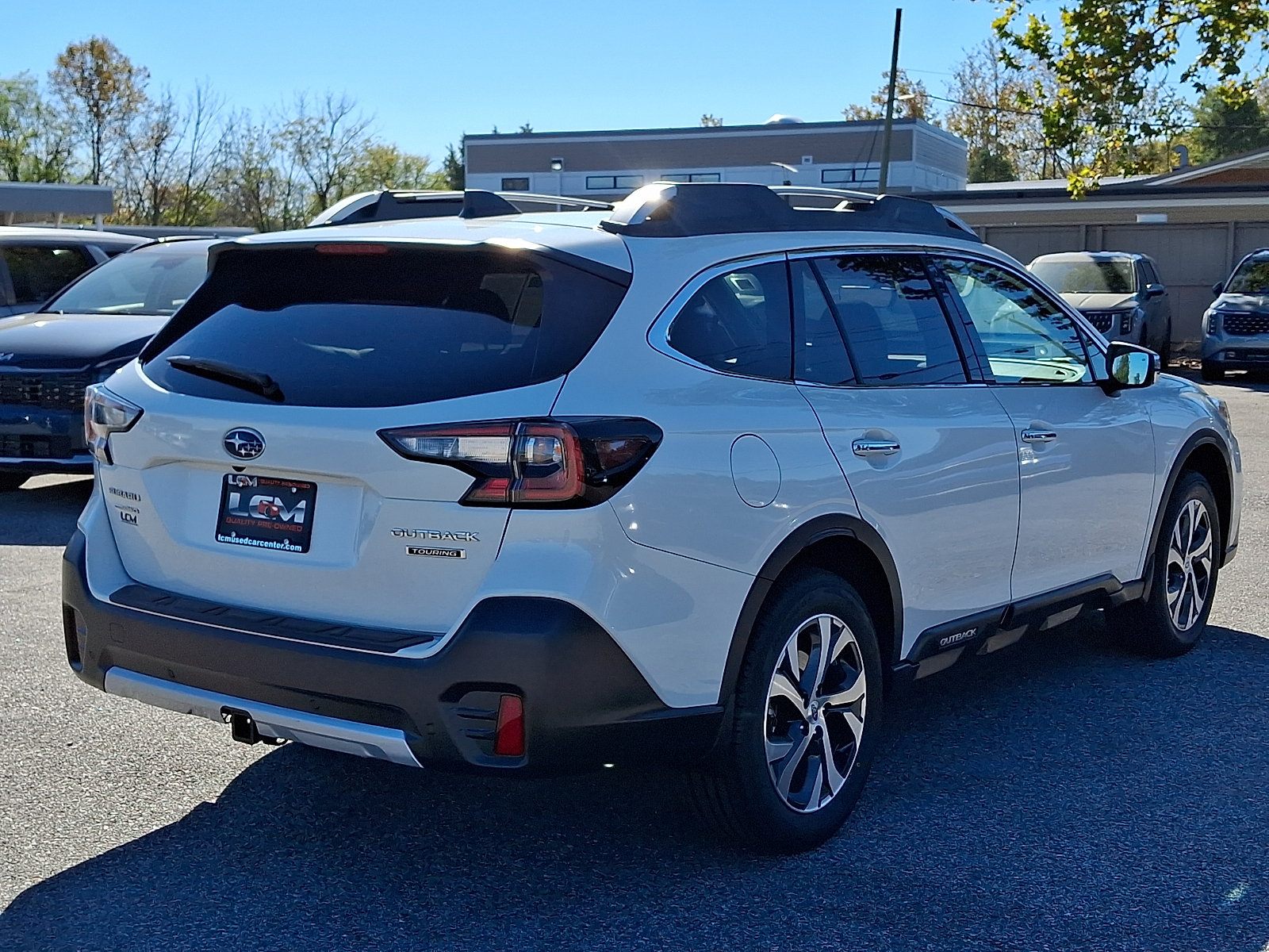 Used 2021 Subaru Outback Touring w/ Popular Package #2 AWD/4WD image 4