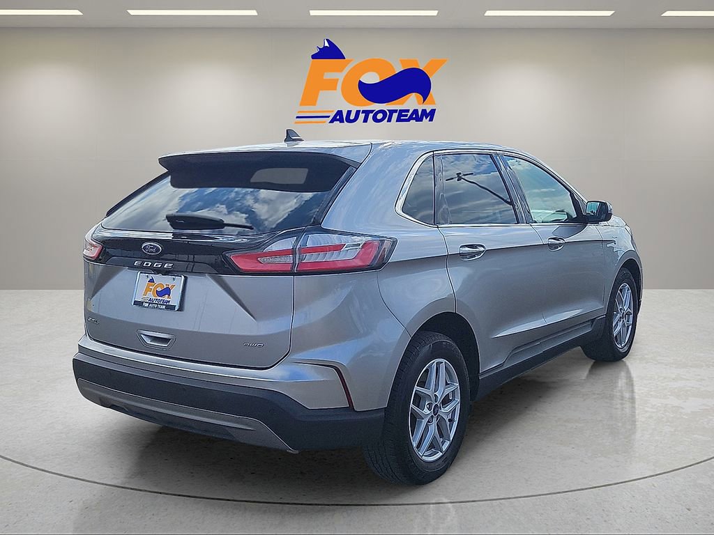 Used 2021 Ford Edge SEL image 5