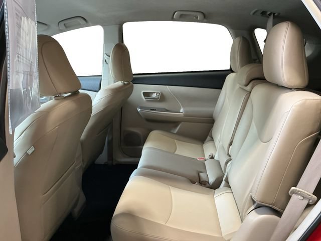 Used 2012 Toyota Prius V Five FWD image 13