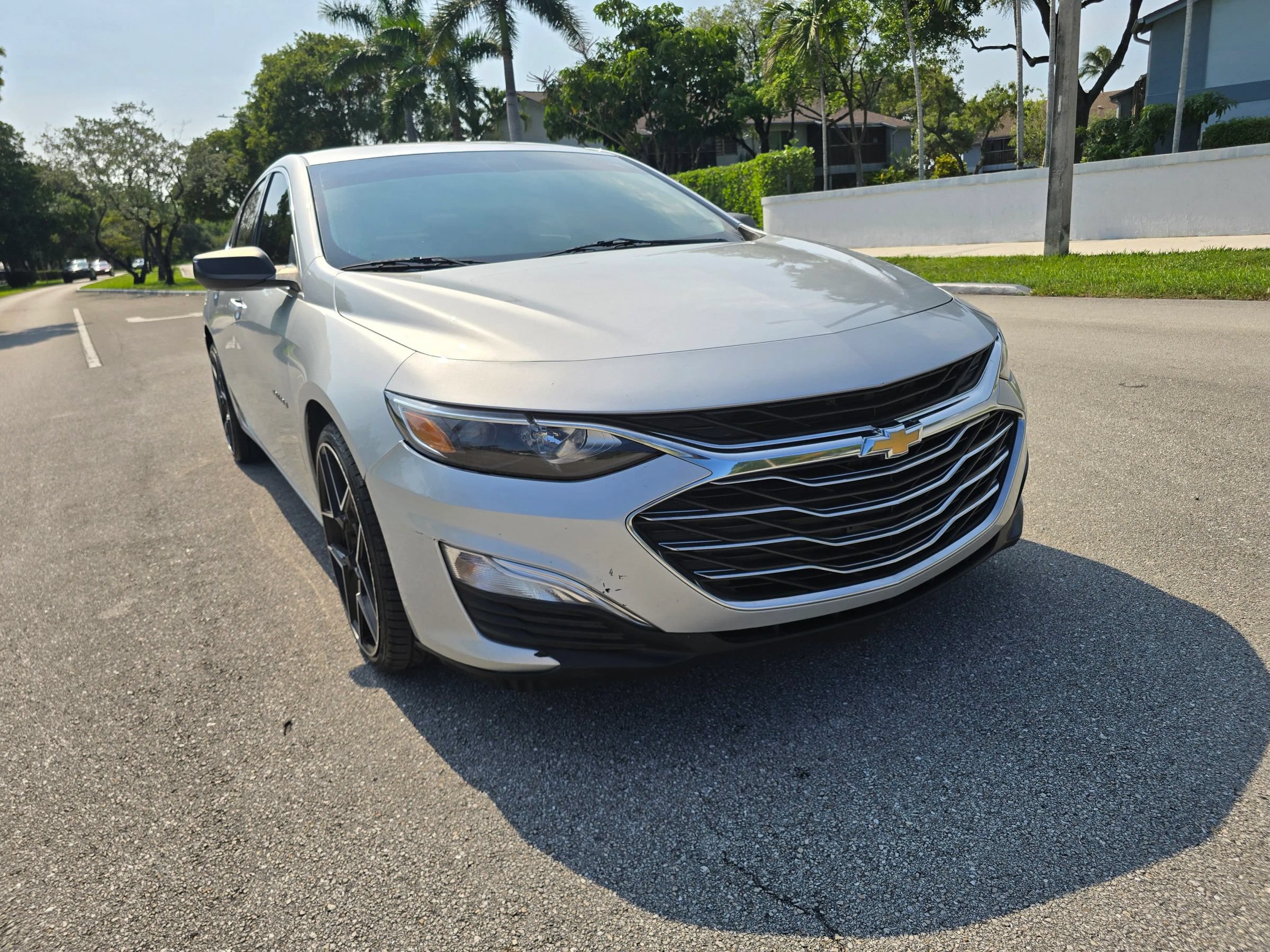 Used 2021 Chevrolet Malibu LS w/ LPO, Convenience Package 1 FWD image 3