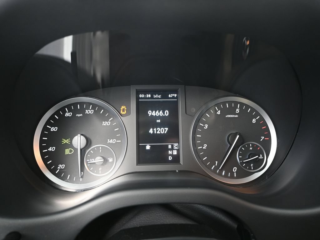 Used 2023 Mercedes-Benz Metris image 28