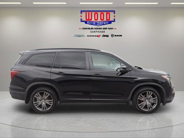 Used 2022 Honda Pilot Sport image 2