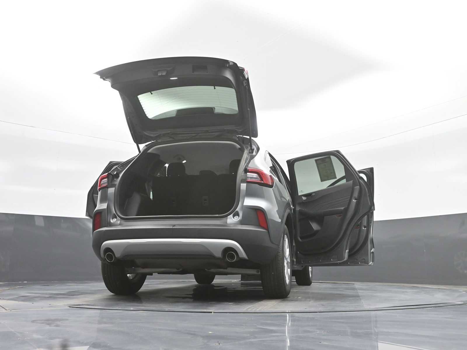 Used 2025 Ford Escape Active image 41