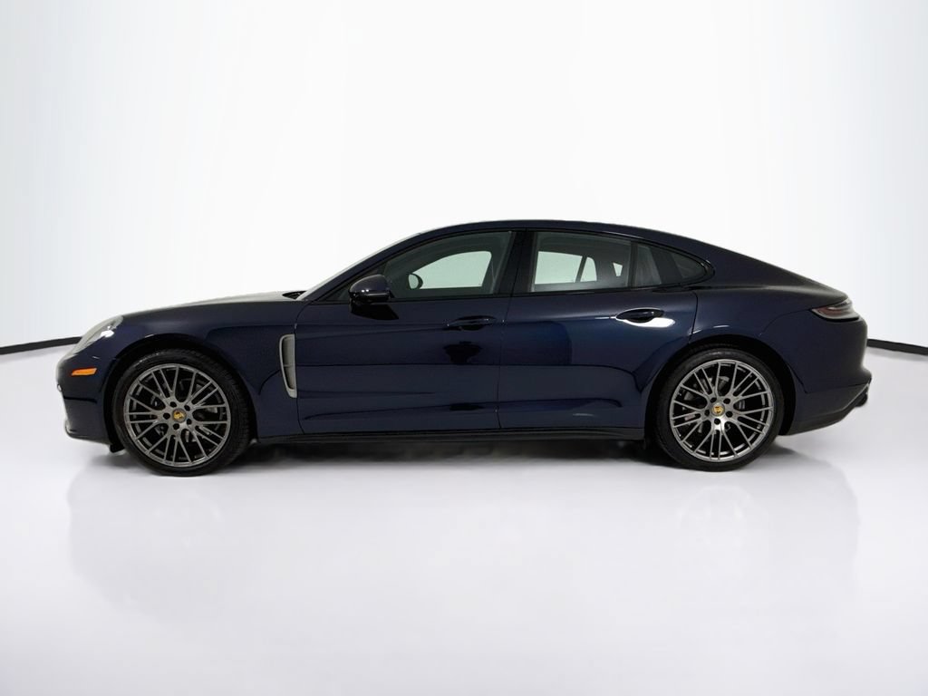 Certified 2023 Porsche Panamera 4 Platinum Edition AWD/4WD image 2