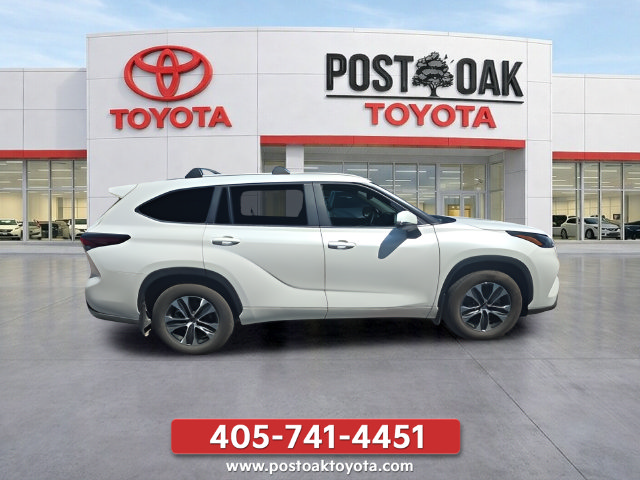 Used 2026 Toyota Highlander XLE AWD/4WD image 8