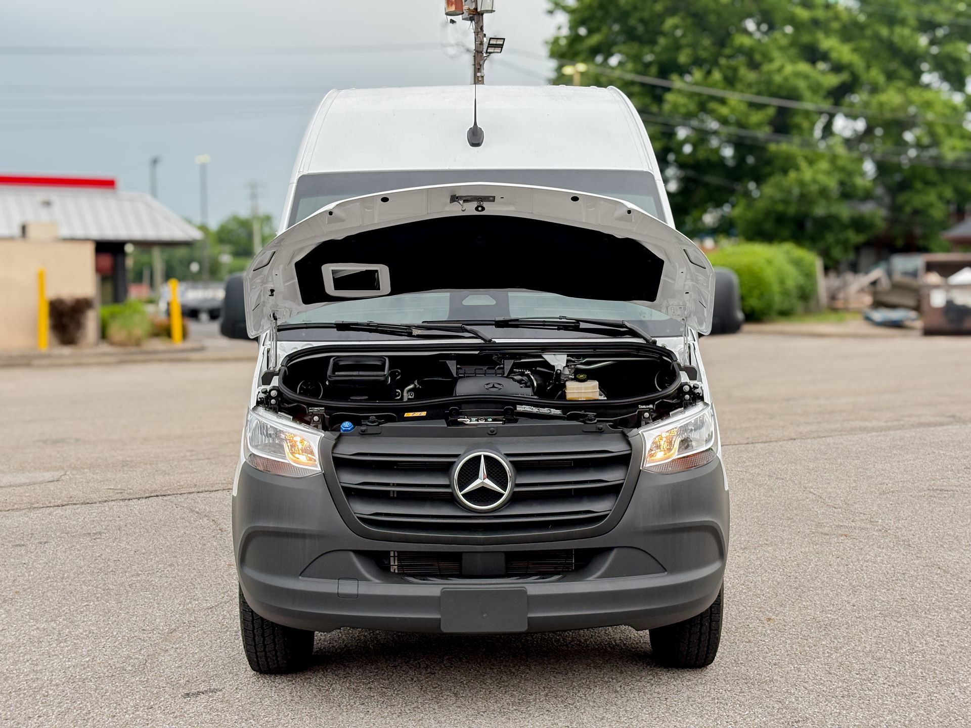 Used 2025 Mercedes-Benz Sprinter 2500 image 26
