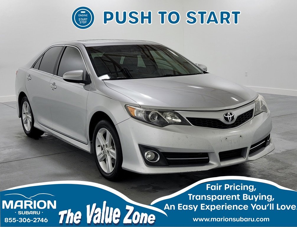 Used 2012 Toyota Camry SE w/ Convenience Pkg FWD image 1