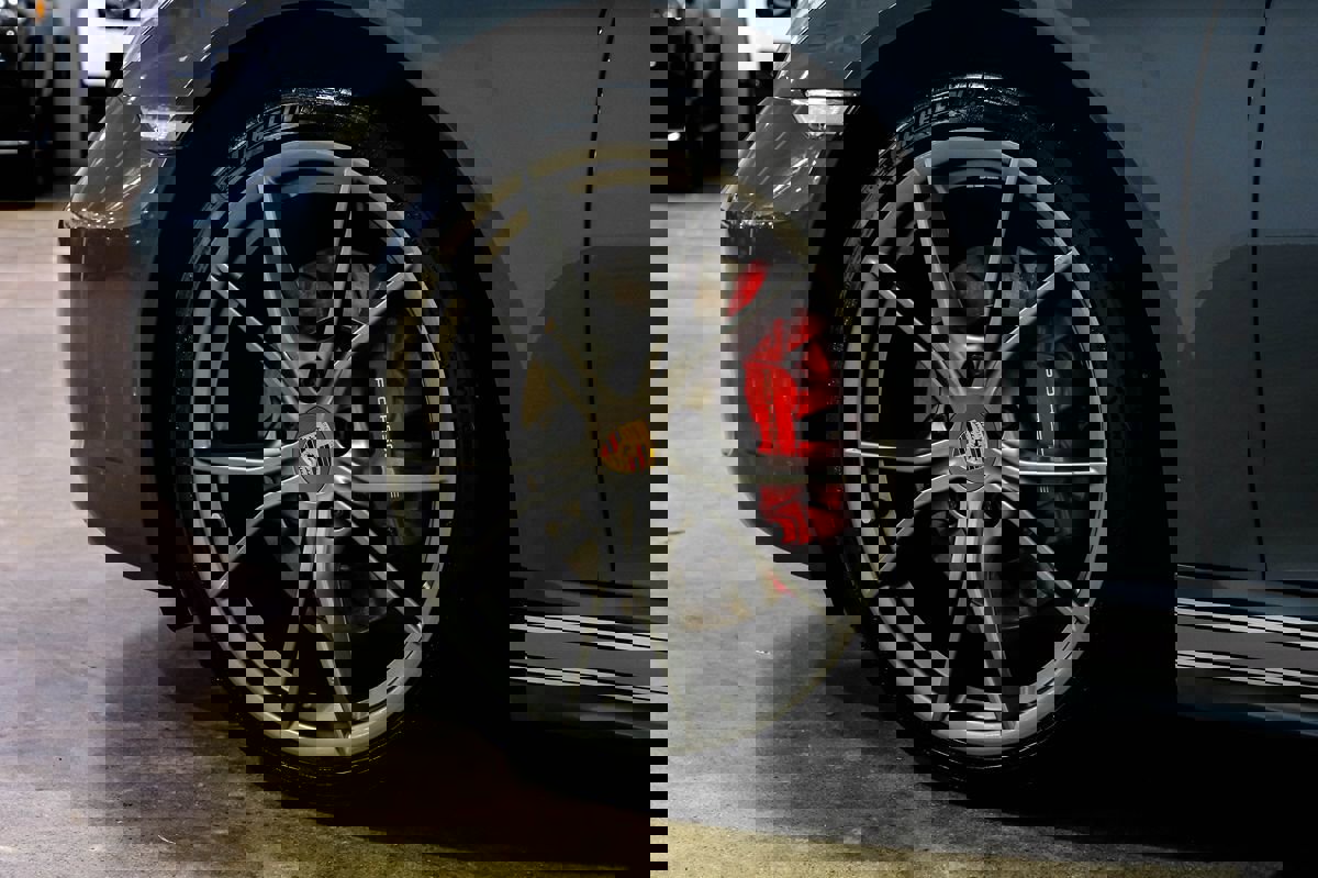 Used 2017 Porsche 718 Cayman S w/ Sport Chrono Package image 39