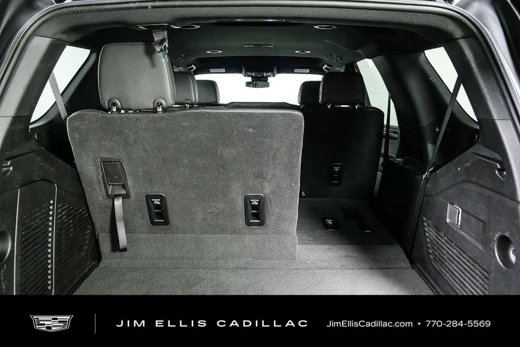 Used 2025 Chevrolet Tahoe LT RWD image 32