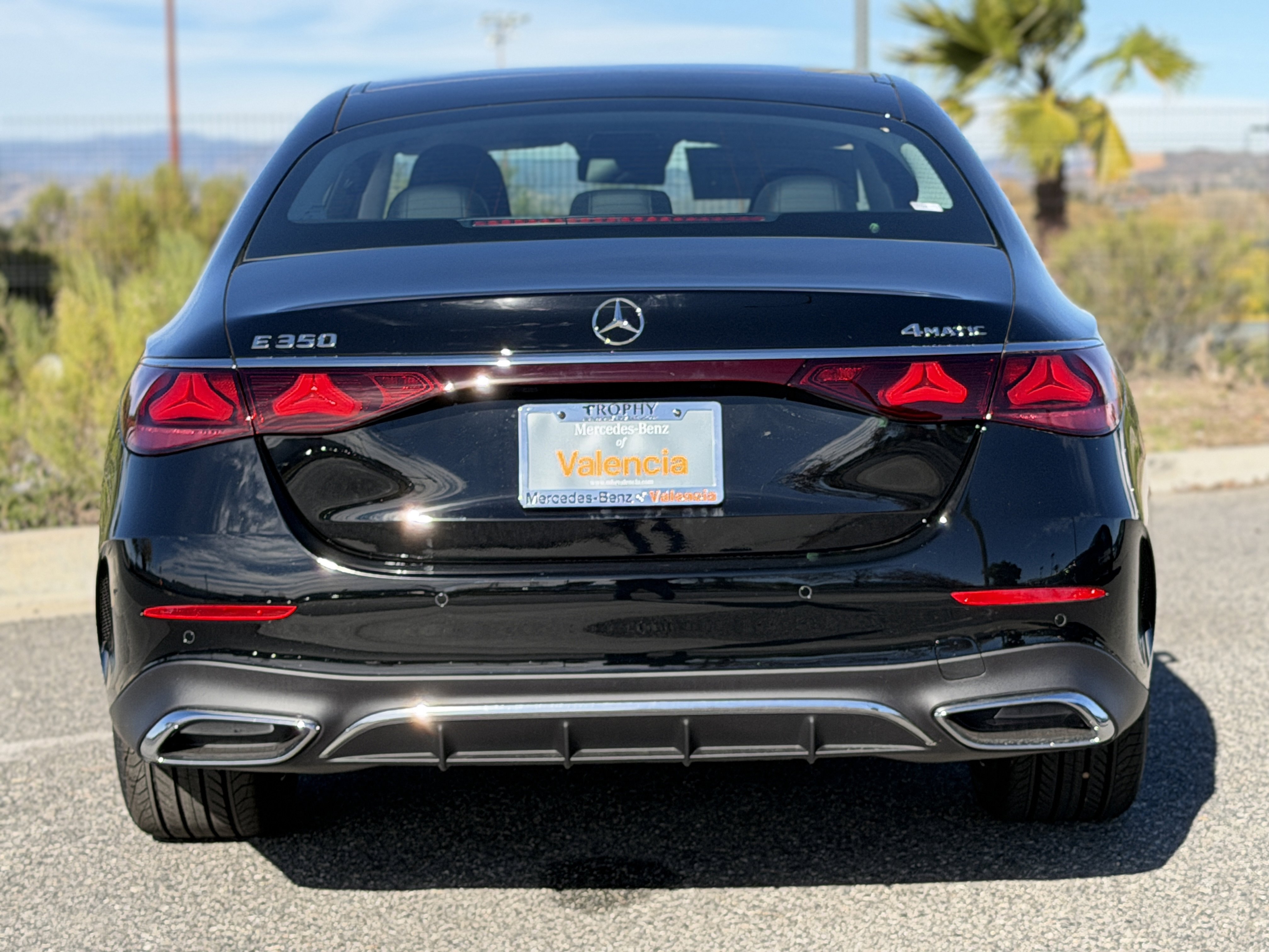 New 2026 Mercedes-Benz E 350 4MATIC Sedan image 9