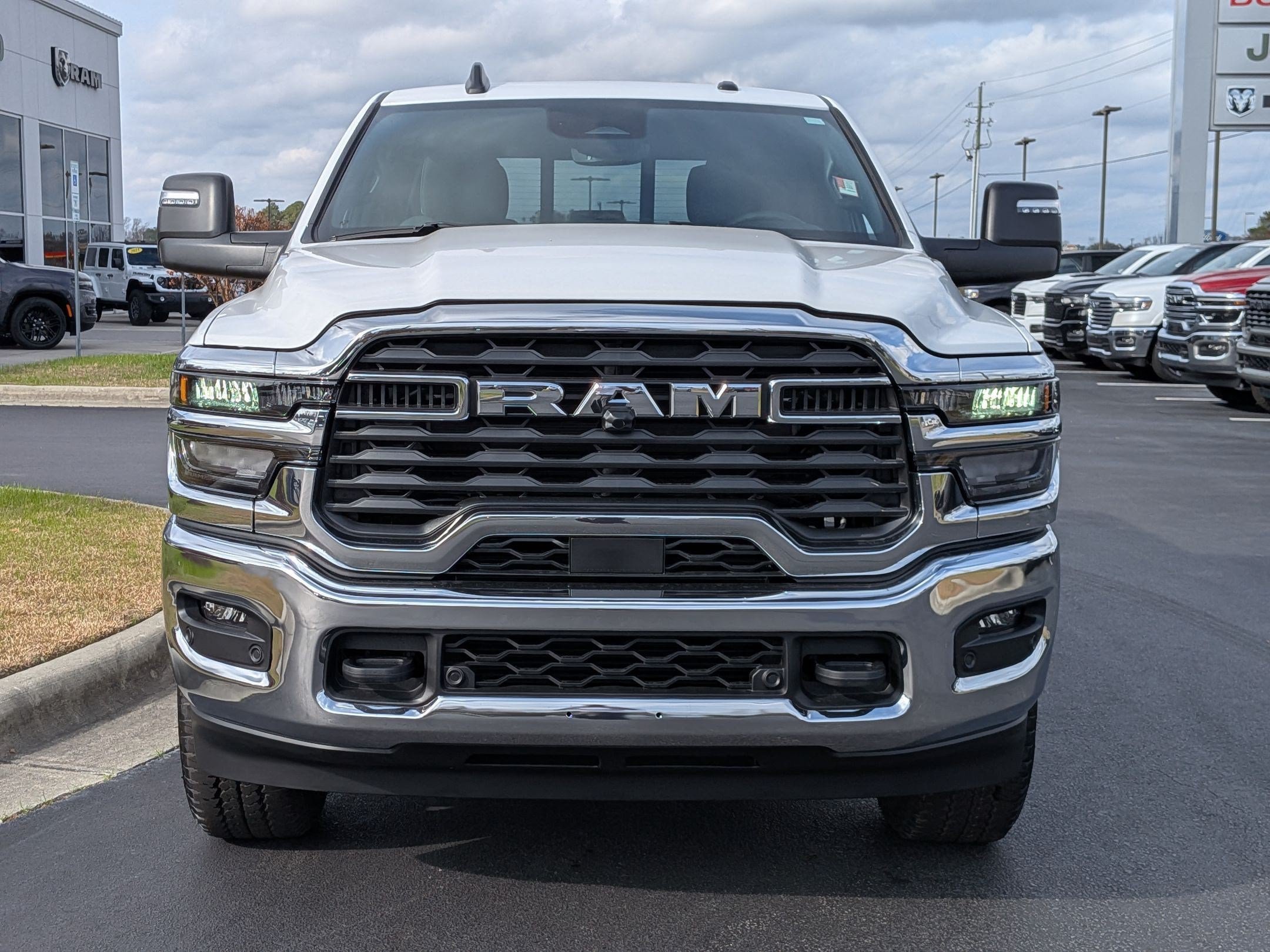 New 2026 RAM 2500 Big Horn AWD/4WD image 2